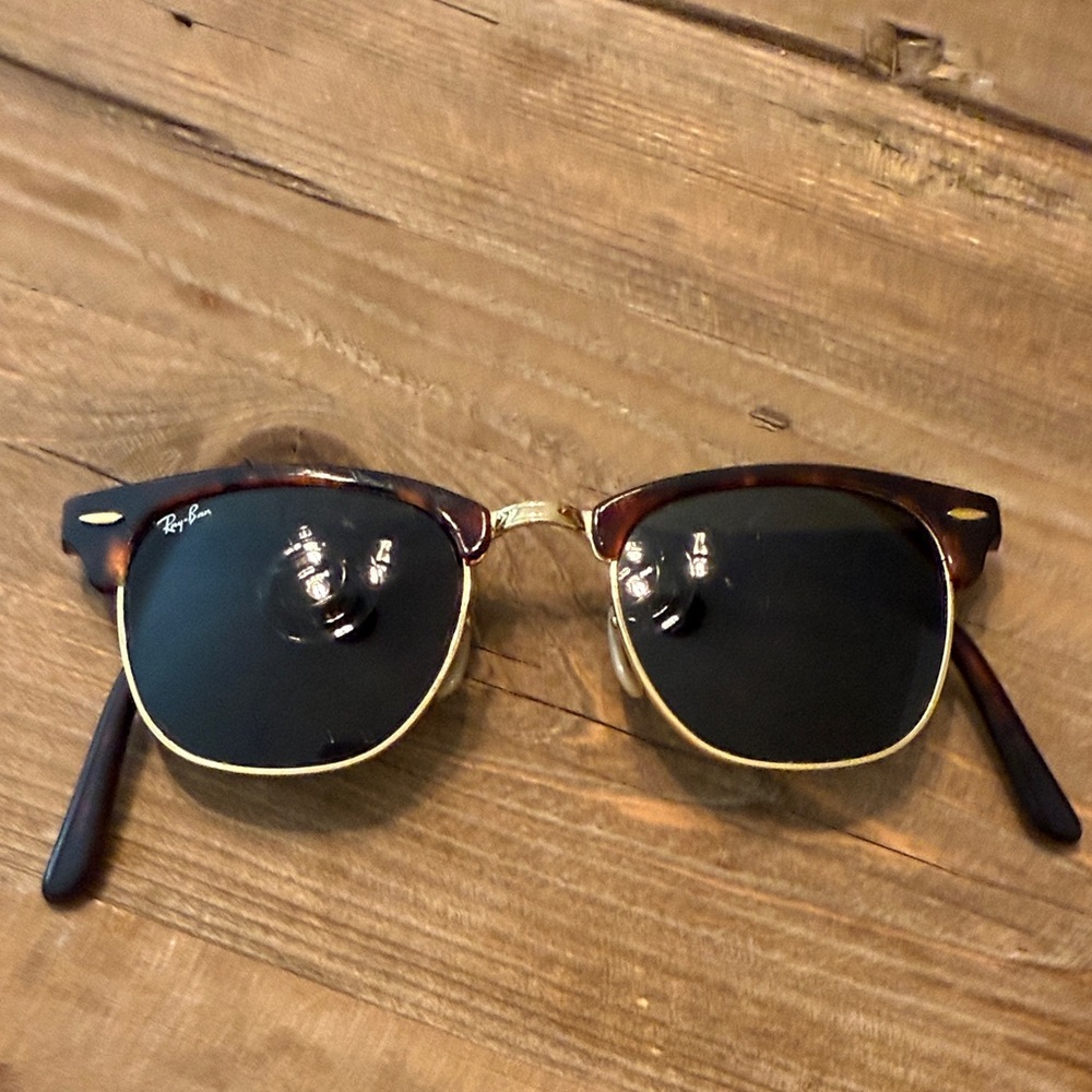 Ray-Ban Tortoise and Gold Sunglasses